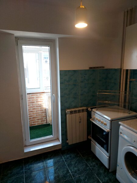 Splaiul Unirii, Camera de Comert.